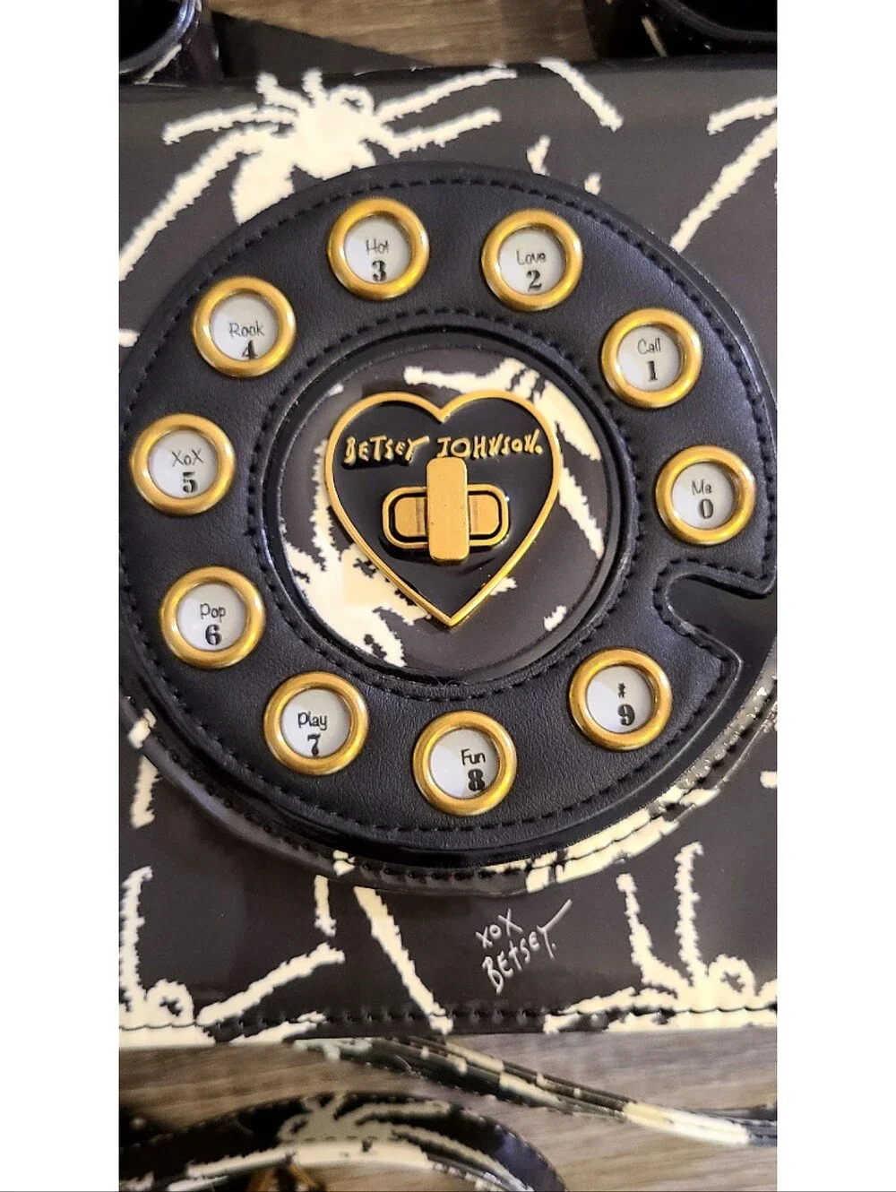 🆕️ Betsey Johnson 80th Birthday Patent Kitsch Phone Bag Satchel Tote Crossbody - Picture 4 of 16